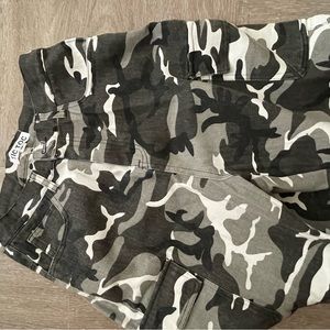Camo pants